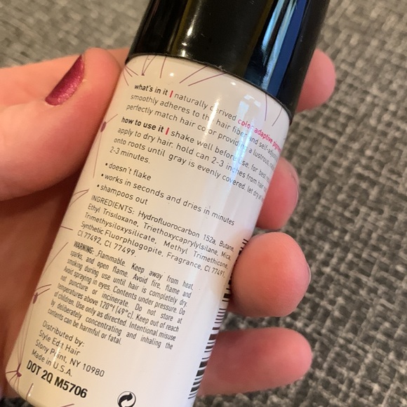 *3/$10* NEW! Style Edit Medium Brown Root Concealer - travel size - Picture 3 of 3